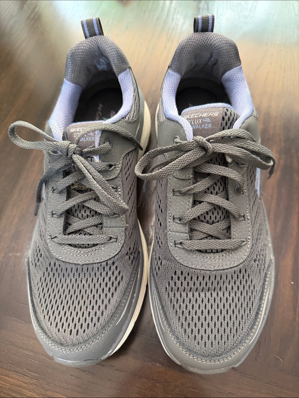 Skechers women’s  Gray Mesh Athletic Walkers